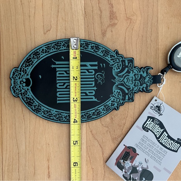 Disney Black and Purple Haunted Mansion Tag - Picture 4 of 4